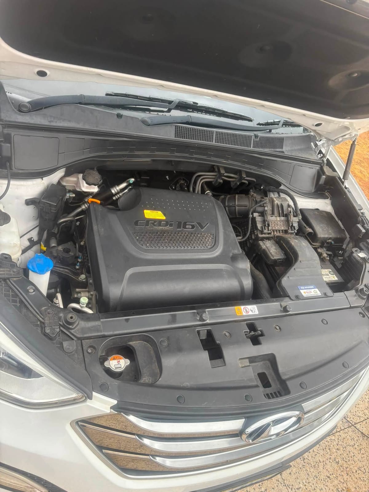 Santa Fe engine cover after the clean, tidy and dark